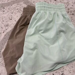 Lululemon hotty hot high rise 4” shorts